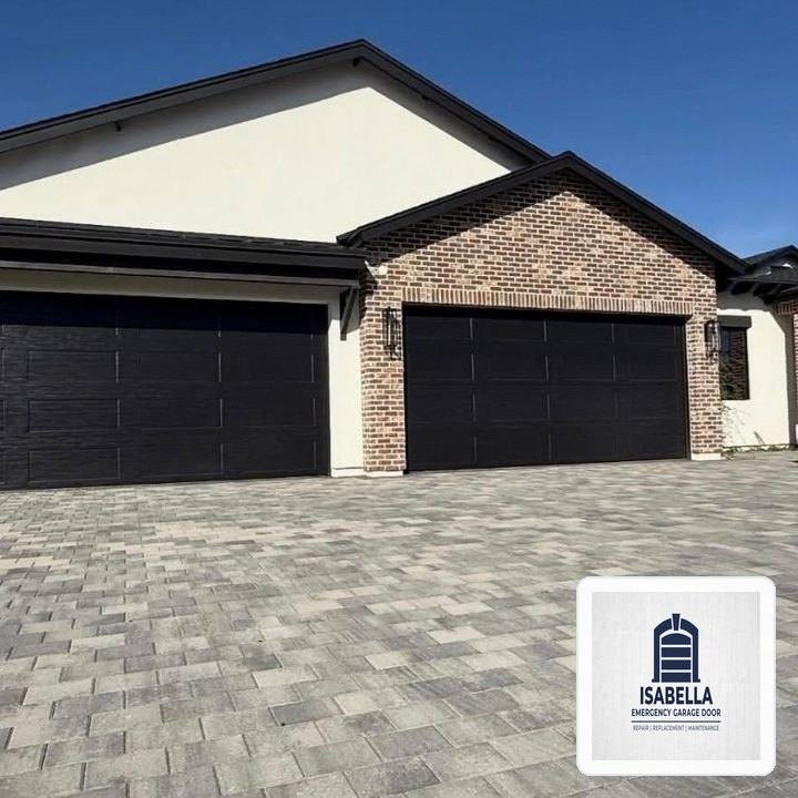 Isabella Emergency Garage Door Dispatch in Watauga (Keller Area): Heavy-Duty EPDM Perimeter & Bottom Seal Weatherproofing - Watauga, TX